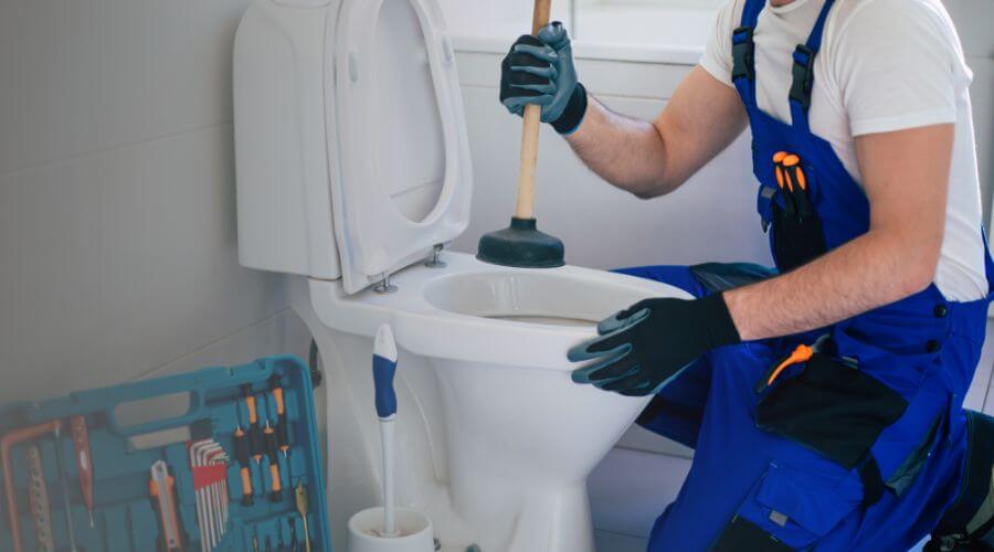 Expert burst pipe repair services in Booneville, MS